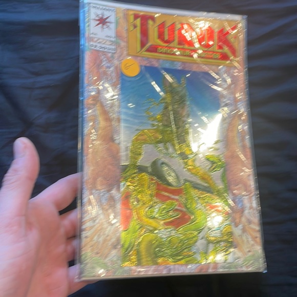 Valiant comics Turok dinosaur hunter #1 - Picture 2 of 2